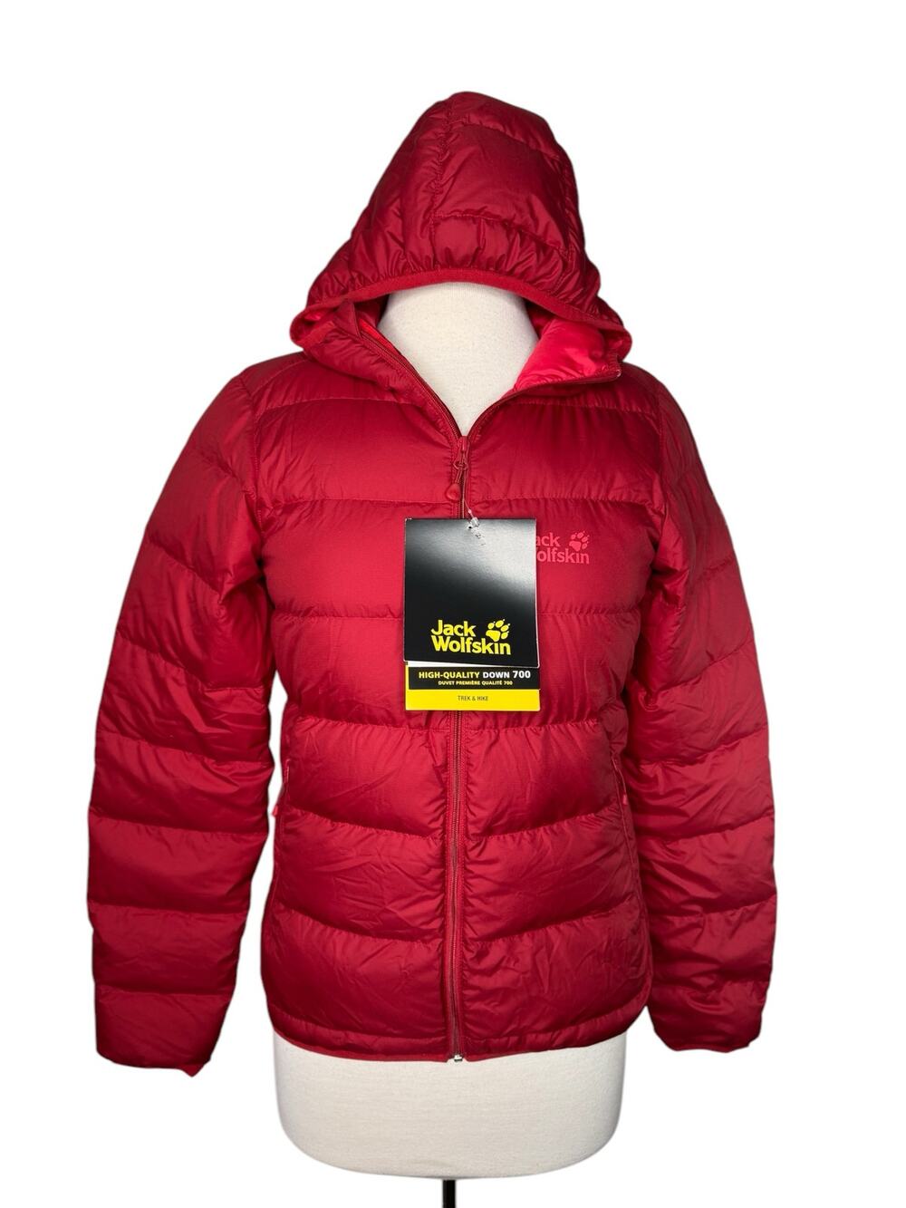 JACK WOLFSKIN *NEW* Helium Down Jacket in Indian Red Size XS Womens Hood Puffer